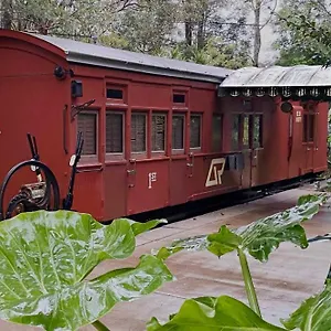  Guest house Mt Nebo Railway Carriage And Australia