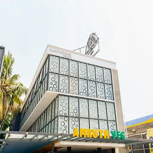 *** Hotel The Connect India